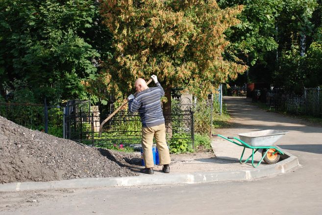 Работы по благоустройству Бугровского кладбища в Нижнем Новгороде вышли на завершающую стадию (ФОТО) - фото 21
