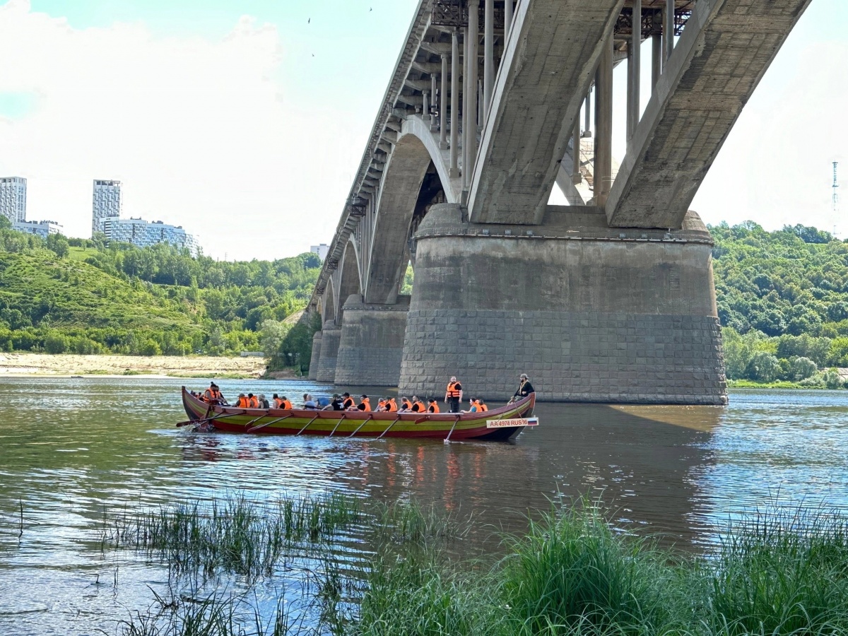 Ладью викингов спустили на воду в Нижнем Новгороде - фото 2