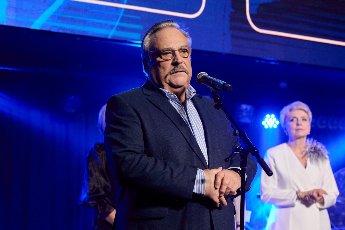 Премия &laquo;Искусство исцелять&raquo;: как награждали лучших врачей в Нижнем Новгороде &mdash; репортаж. Часть 1 - фото 45