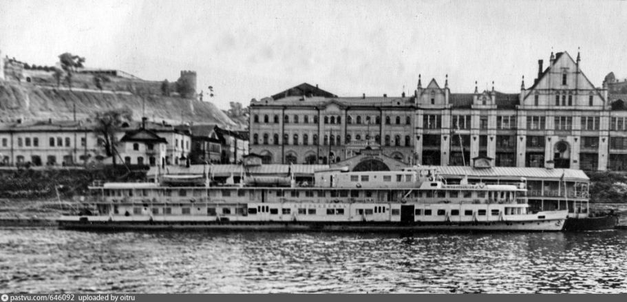 Жизнь до синего забора: какой была и как выглядела Нижневолжская набережная &mdash; архивные фото - фото 20