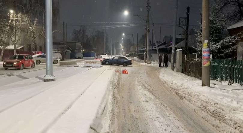 Жесткое ДТП с пострадавшим случилось перед новым годом в Нижнем Новгороде - фото 1