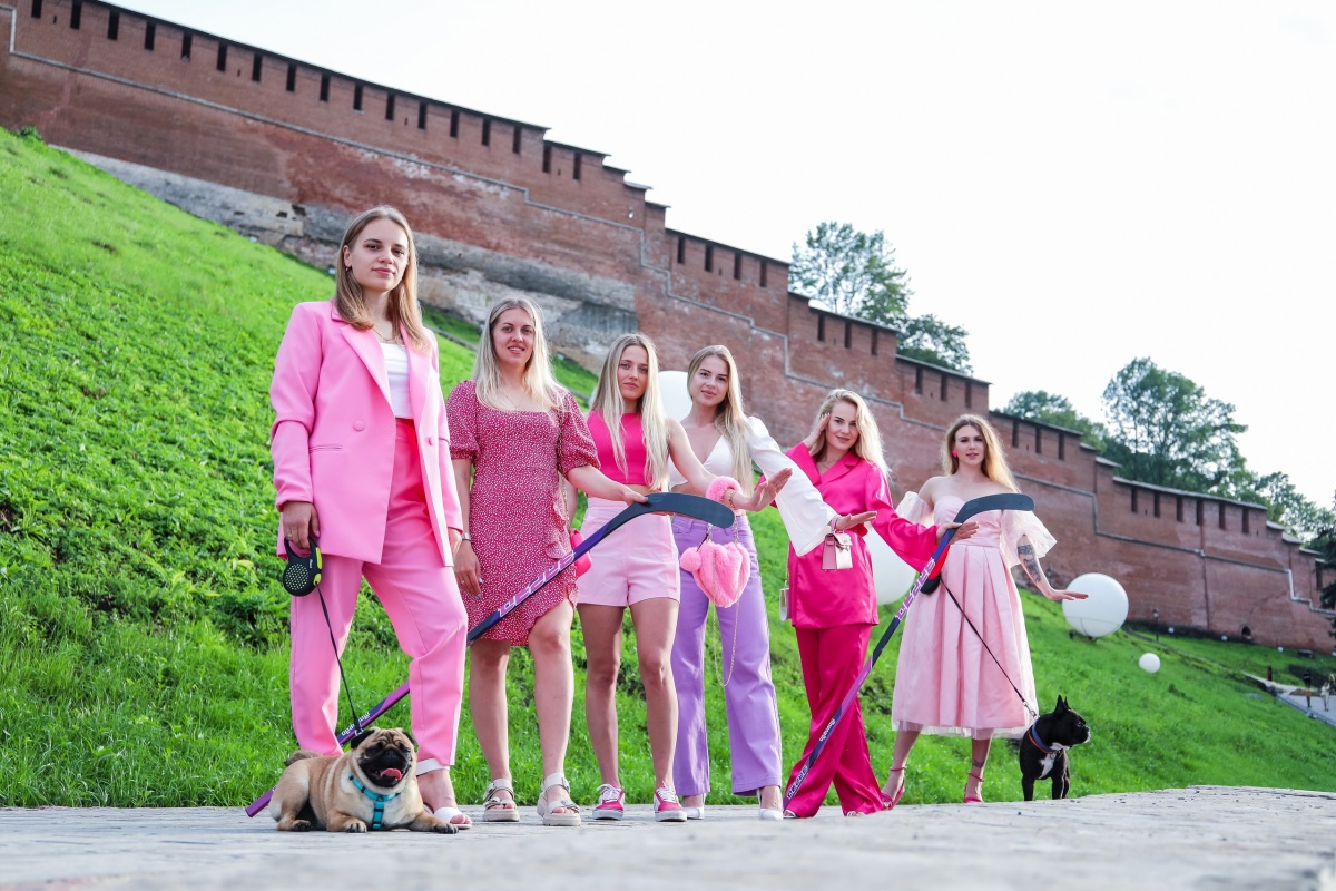 Нижегородские хоккеистки ЖХК &laquo;Торпедо&raquo; стали Barbie - фото 1