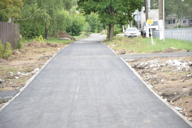 Дорогу, тротуар и освещение ремонтируют в Дзержинске по программе &laquo;Вам решать!&raquo; - фото 3