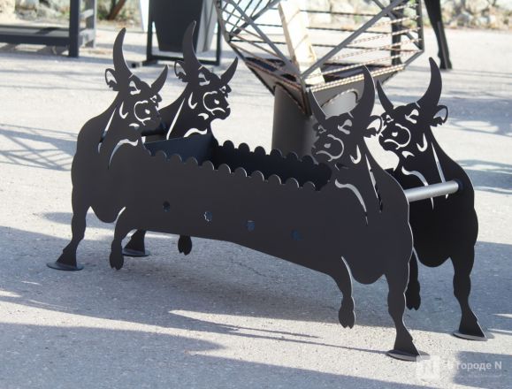 Танк-мангал и деревянные иконы: фоторепортаж с новой выставки от заключенных в Нижнем Новгороде - фото 84