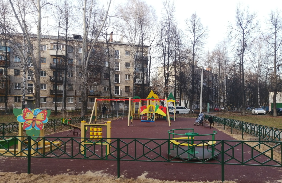 Две новые детские площадки открылись в Московском районе - фото 1