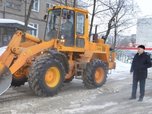 Владимир Кропотин: «Независимо от погодных условий, дороги и дворы мы обязаны очищать в самые короткие сроки»