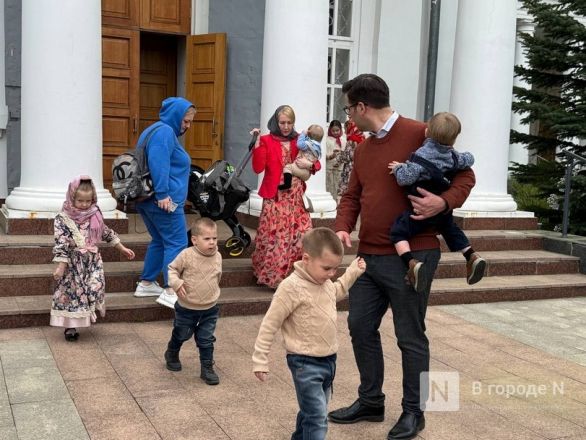 &laquo;Новая родина&raquo;. Переселенцы из недружественных стран побывали в Макарьевском монастыре &mdash; фоторепортаж - фото 39