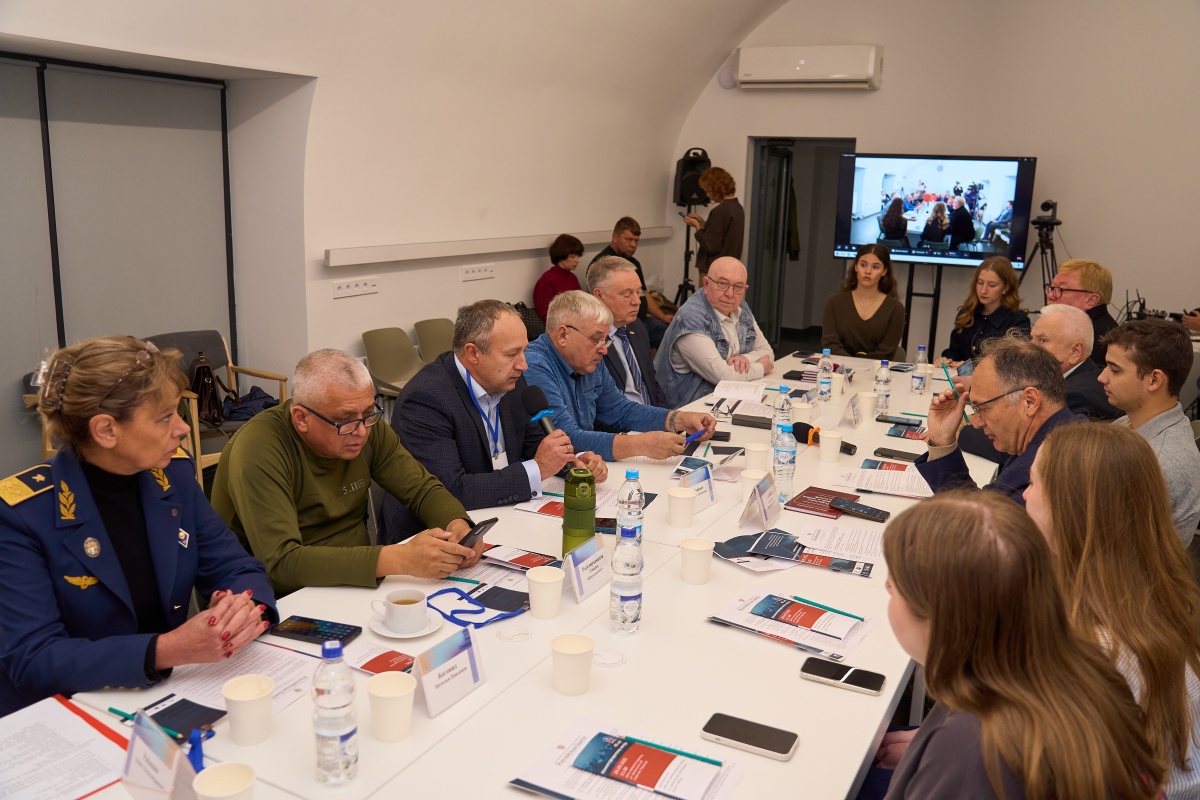 Круглый стол об истории метро прошел в Нижнем Новгороде - фото 1