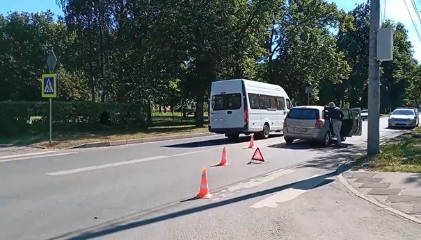 Трое детей на электросамокатах пострадали в ДТП в Нижнем Новгороде за два дня - фото 3