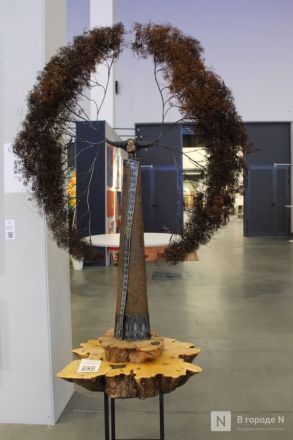 Фоторепортаж: выставка &laquo;АРТ МИР &mdash; 2026&raquo; открылась в Нижнем Новгороде - фото 142