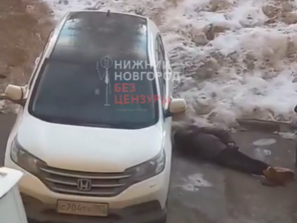 Труп мужчины обнаружили около автомобиля в Дзержинске - фото 1