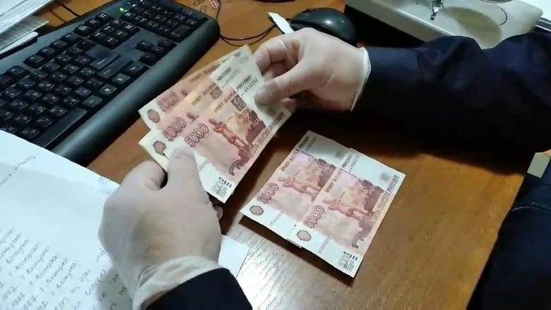Сбытчики фальшивых пятитысячных купюр задержаны в Нижегородской области - фото 2