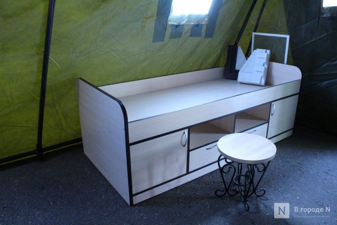 Танк-мангал и деревянные иконы: фоторепортаж с новой выставки от заключенных в Нижнем Новгороде - фото 121