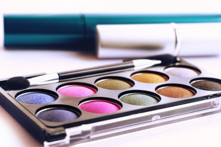 Восемь вещей, которые ни в коем случае нельзя давать друзьям