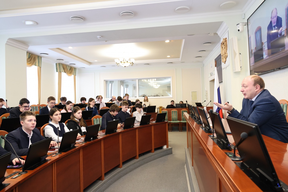 Нижегородским школьникам рассказали о вреде вейпов - фото 1