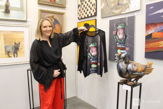 Фоторепортаж: выставка &laquo;АРТ МИР &mdash; 2026&raquo; открылась в Нижнем Новгороде - фото 82