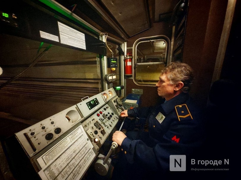 Стало известно, сколько зарабатывают машинисты нижегородского метро - фото 1