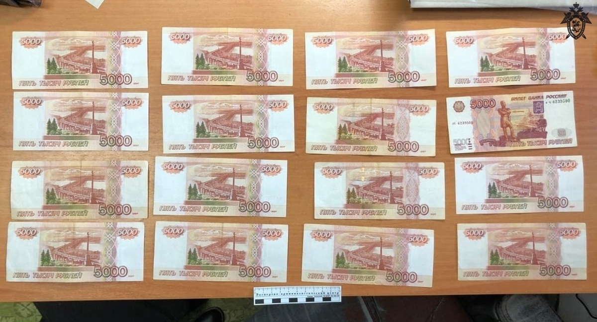 Управляющую баром на Автозаводе осудили за взятку в 80 тысяч рублей - фото 1