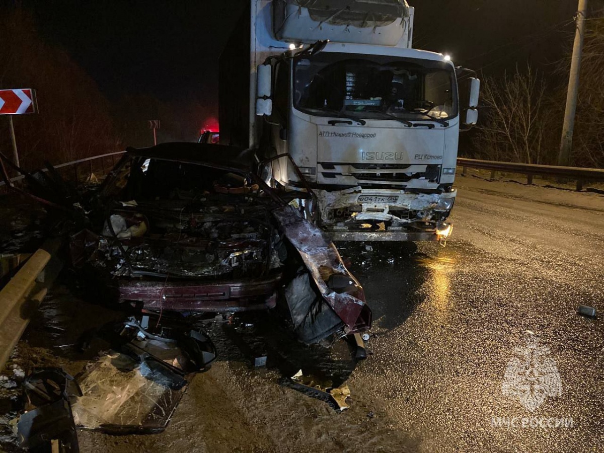 Опубликованы фото с места ДТП в Кстовском округе, где погибла женщина - фото 1