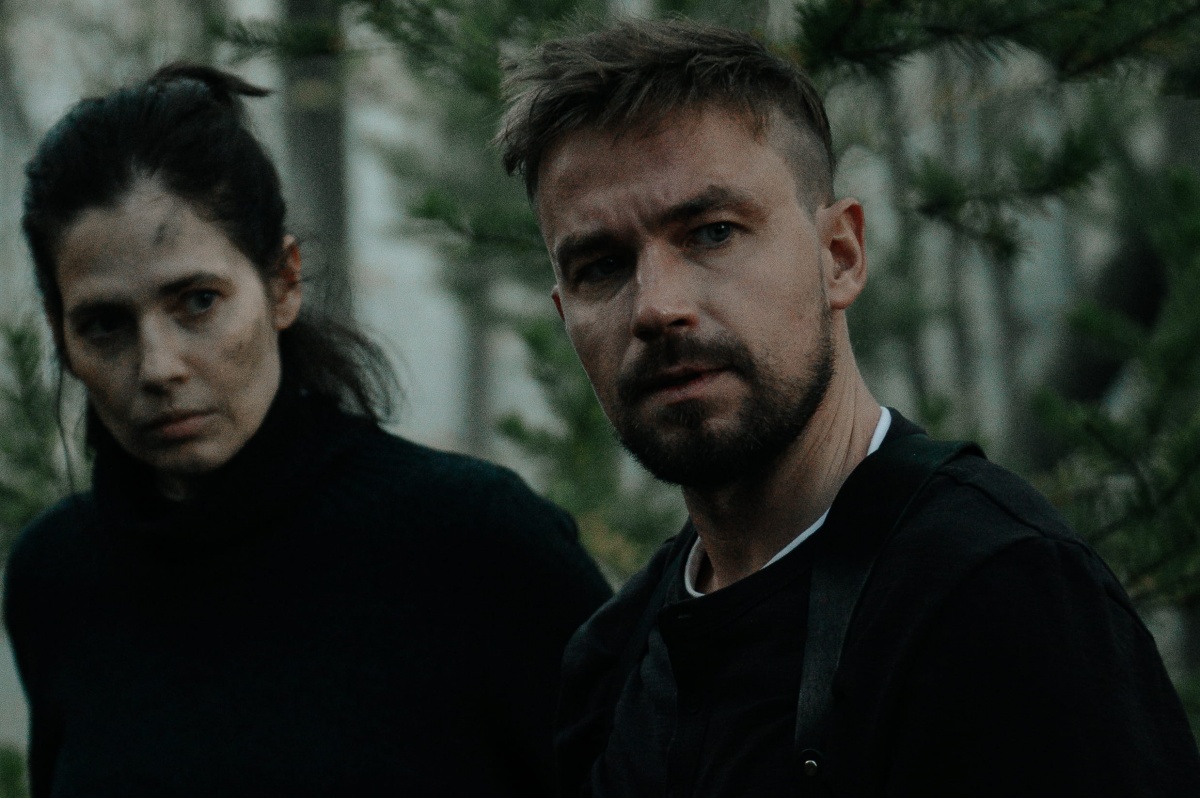 Александр Петров отправился на поиски маньяка &mdash; в третьем сезоне сериала &laquo;Фишер&raquo; для Wink - фото 2