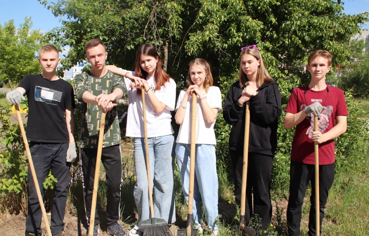 Определены лучшие трудовые подростковые бригады в Дзержинске - фото 1