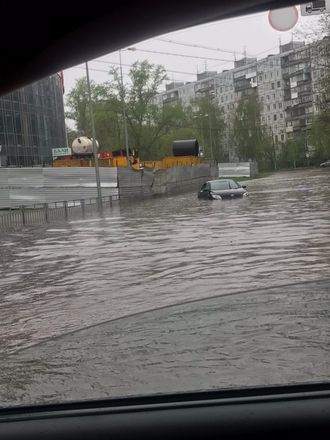 Часть Нижнего Новгорода ушла под воду во время ливня 8 мая - фото 3