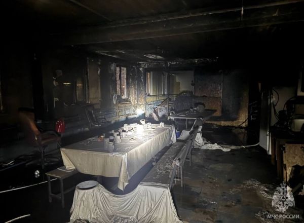 Мощный пожар произошел в промышленной зоне в Нижнем Новгороде - фото 4