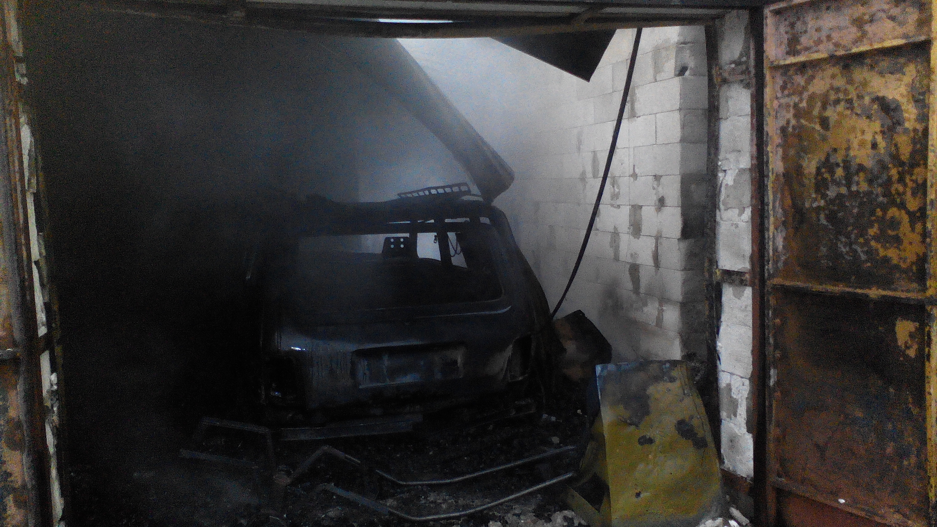 Семья из четырех человек погибла на пожаре в Чкаловском районе (Фото) - фото 2