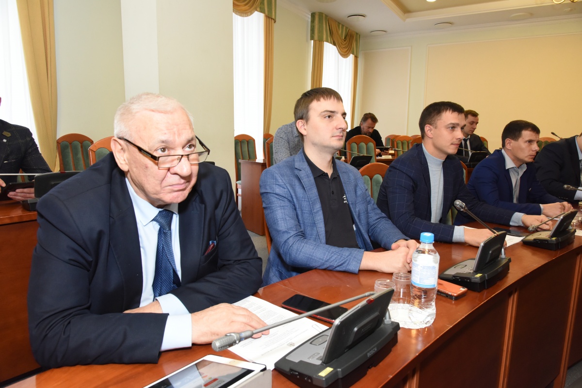 Нижегородские парламентарии одобрили инициативу об увеличении &laquo;подъёмного&raquo; пособия для молодых аграриев - фото 1