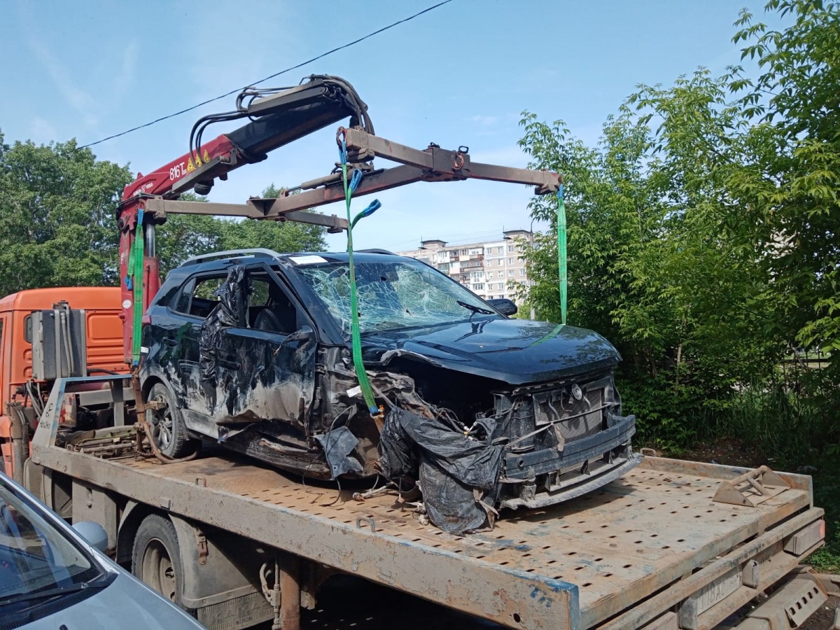 Около 80 брошенных машин выявили в Автозаводском районе с начала года - фото 2