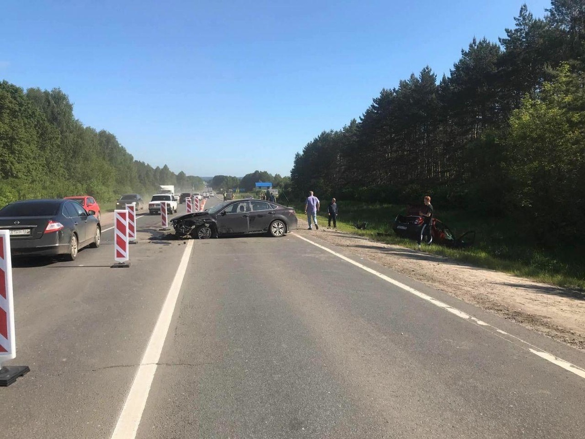 Шесть человек пострадали в массовой аварии на трассе Нижний Новгород &mdash; Саратов - фото 2
