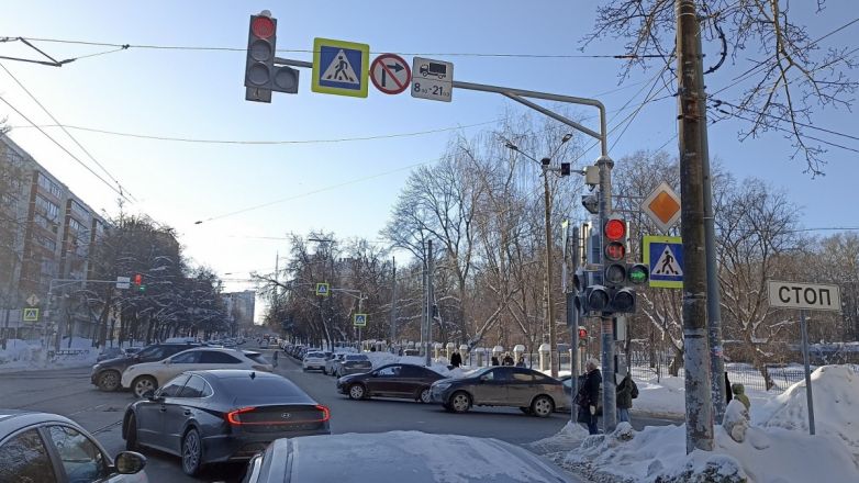 Дорожное движение изменилось на перекрестке улиц Белинского и Ошарской - фото 2