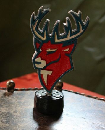 Танк-мангал и деревянные иконы: фоторепортаж с новой выставки от заключенных в Нижнем Новгороде - фото 70