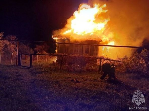 Мужчина погиб на страшном пожаре в Нижнем Новгороде - фото 1