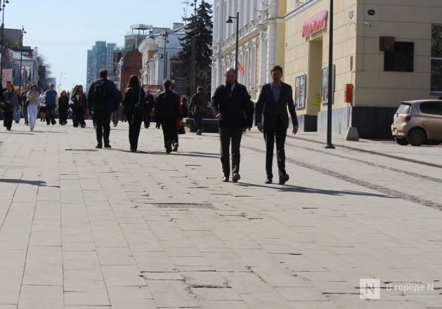 Трещит по швам: как выглядит центр Нижнего Новгорода после аномальной зимы — фоторепортаж - фото 17