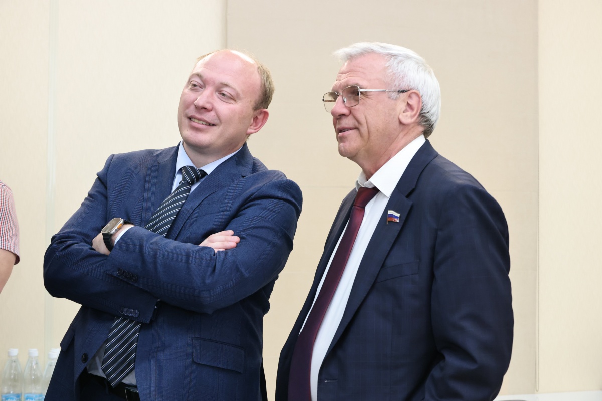 В нижегородском Заксобрании прошел праздник ко Дню защиты детей - фото 1