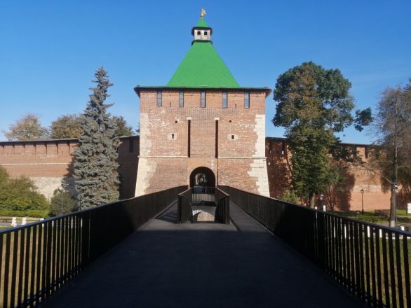 Пешеходный мост у кремля отремонтировали в Нижнем Новгороде - фото 3